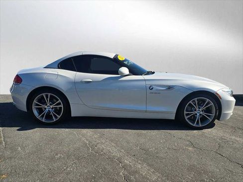 Used 2016 BMW Z4 sDrive35i image 2