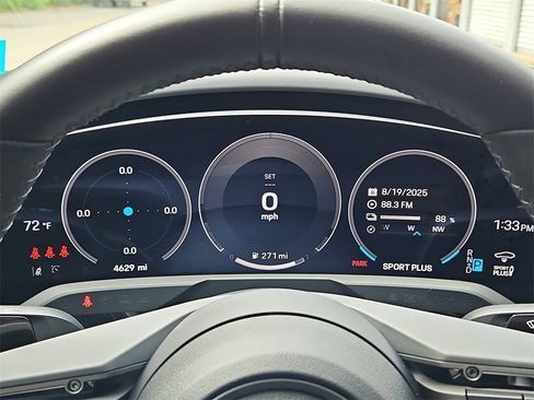 Certified 2025 Porsche Taycan image 37