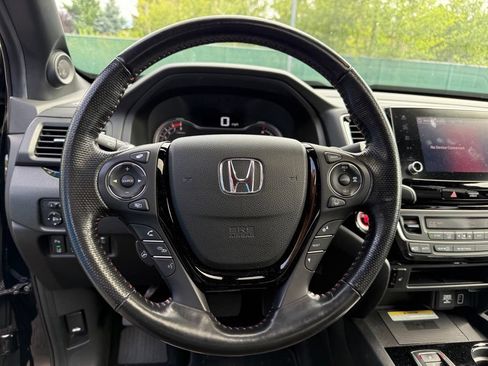 Used 2021 Honda Ridgeline Black Edition image 11