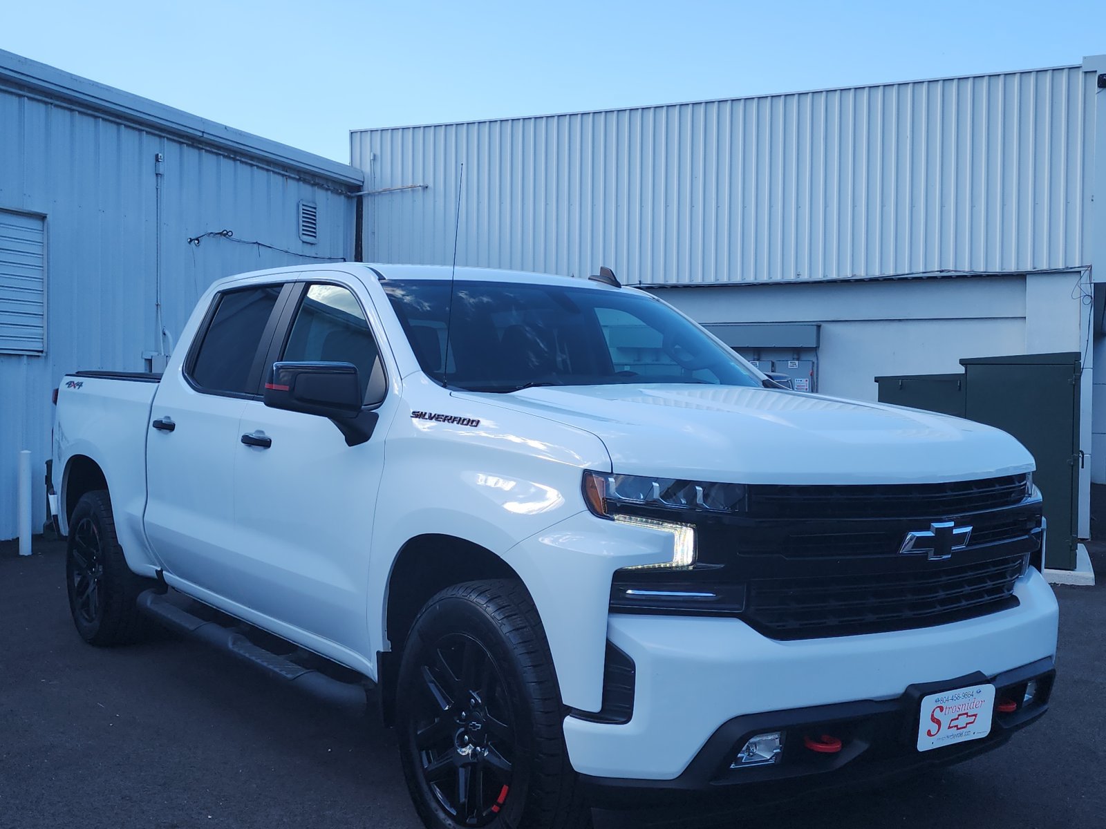 Used 2022 Chevrolet Silverado 1500 RST w/ Redline Edition AWD/4WD image 7
