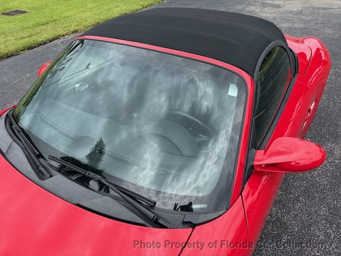 Used 2005 Porsche Boxster RWD image 39