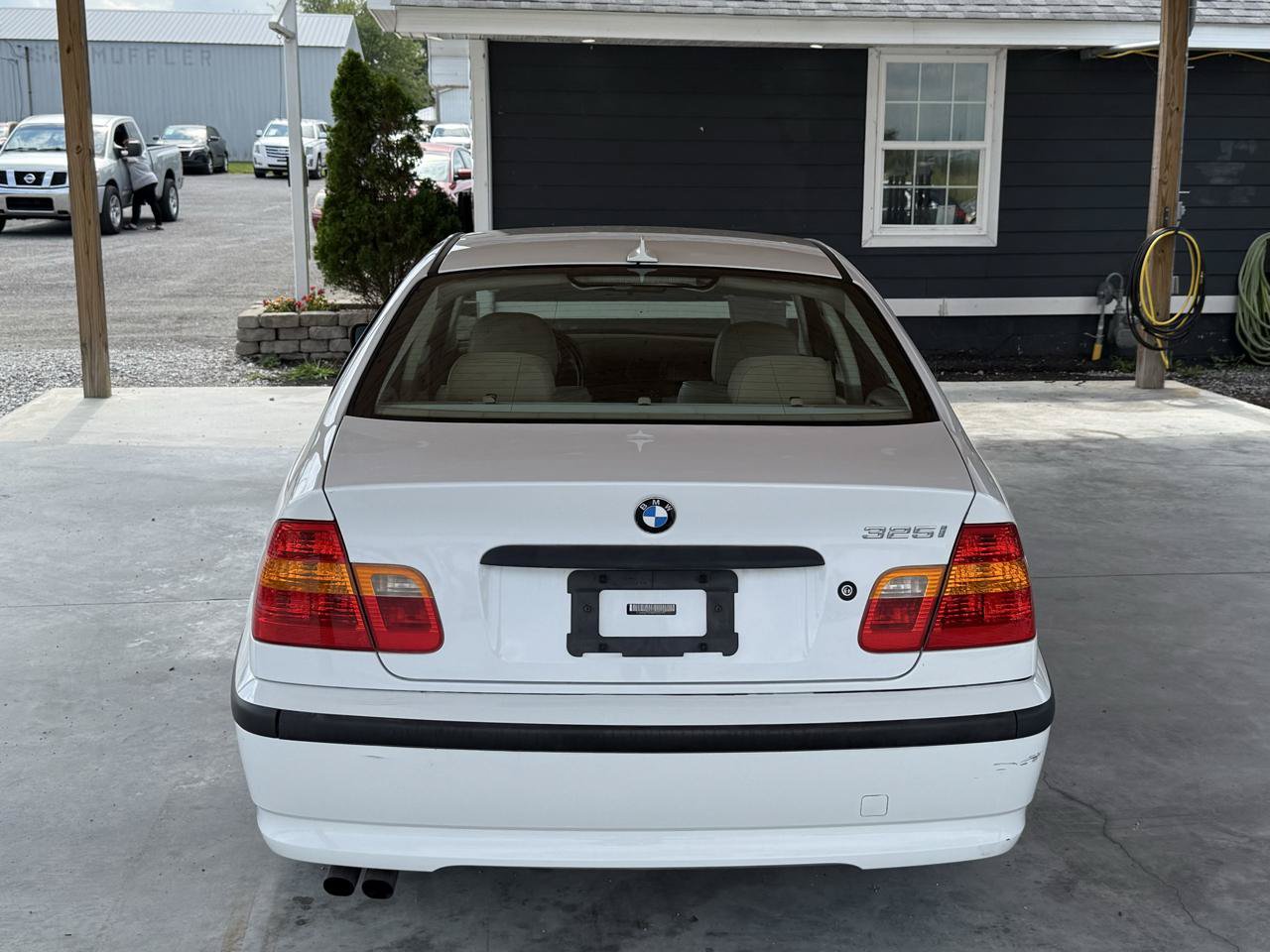 Used 2003 BMW 325i Sedan RWD image 18