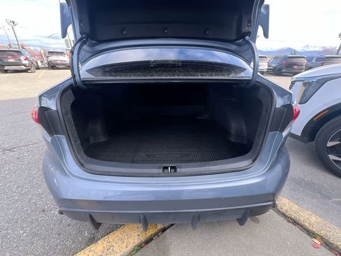 Used 2025 Toyota Corolla SE image 25