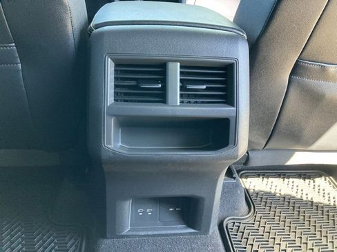 Used 2021 Volkswagen Atlas Cross Sport SEL R-Line image 37