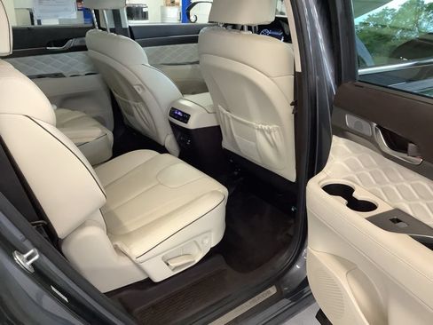 Used 2020 Hyundai Palisade Limited AWD/4WD image 16