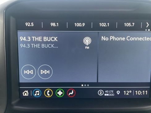 Used 2021 Chevrolet Silverado 1500 LT image 25