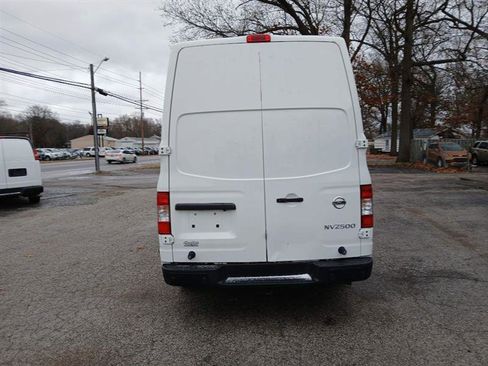Used 2020 Nissan NV 2500 SV w/ Navigation Package image 3