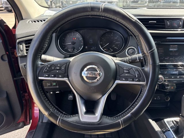 Used 2020 Nissan Rogue Sport SV w/ All-Weather Package FWD image 27