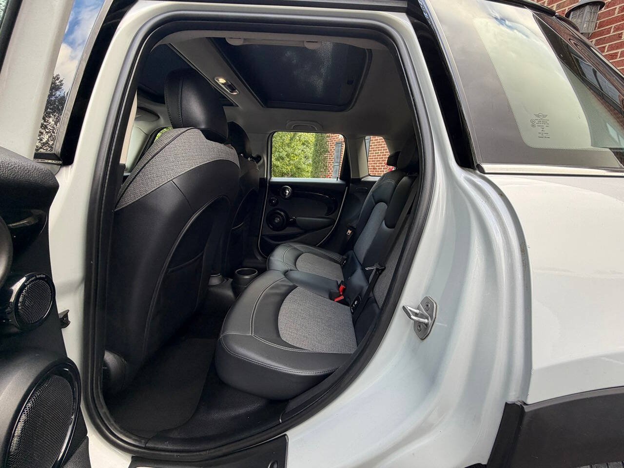 Used 2016 MINI Cooper S FWD image 21