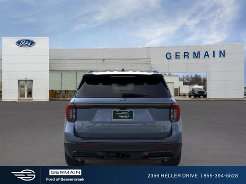 New 2026 Ford Explorer ST-Line w/ ST-Line Street Pack image 5