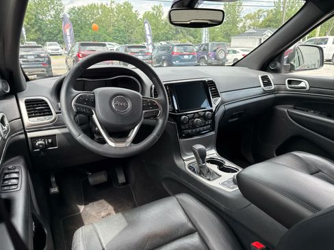 Used 2019 Jeep Grand Cherokee Limited w/ Luxury Group II AWD/4WD image 7