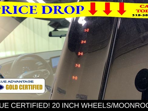 Certified 2022 Ford Explorer XLT w/ Equipment Group 202A AWD/4WD image 27