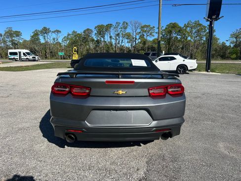 Used 2020 Chevrolet Camaro LT RWD image 28