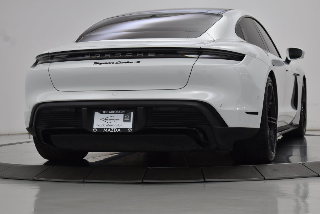 Used 2022 Porsche Taycan Turbo S AWD/4WD image 34