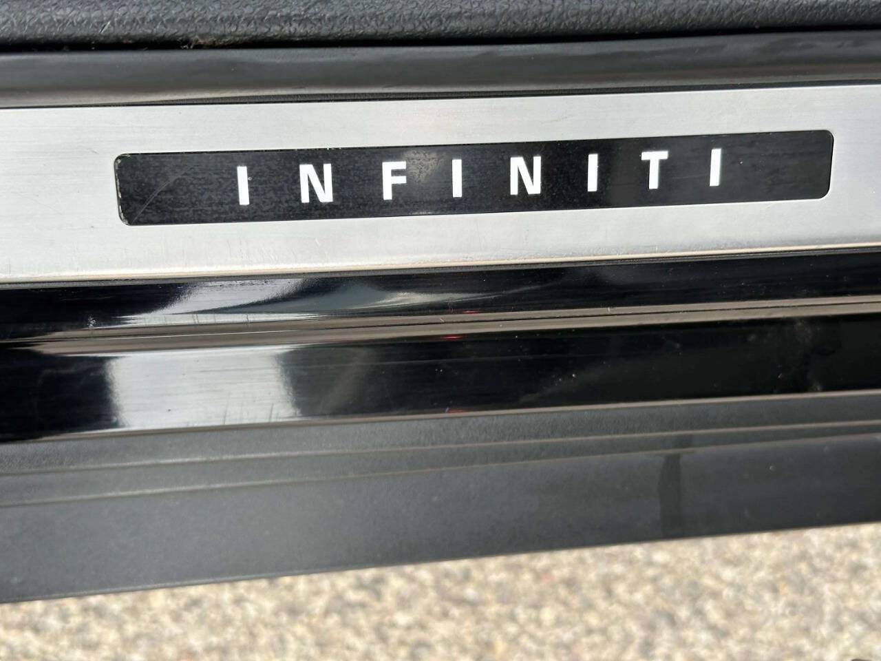 Used 2017 INFINITI QX30 Premium w/ Navigation Package AWD/4WD image 30