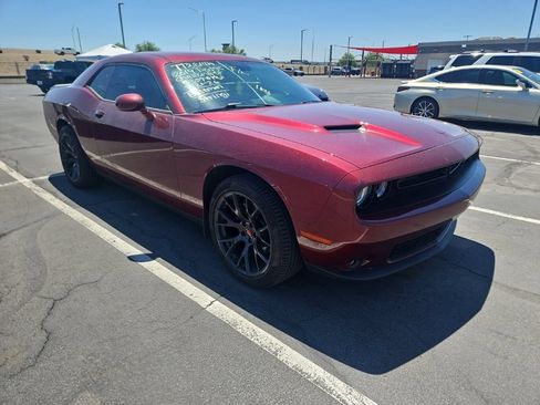 Used 2019 Dodge Challenger SXT w/ Plus Package RWD image 4