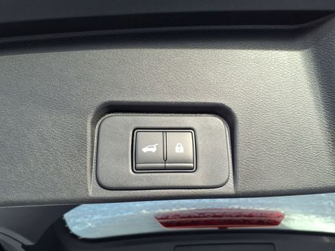 New 2026 Nissan Rogue SV w/ Cold Weather Package image 31