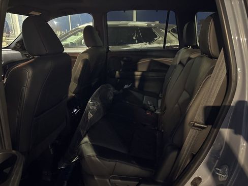 Used 2023 Honda Passport Elite image 18