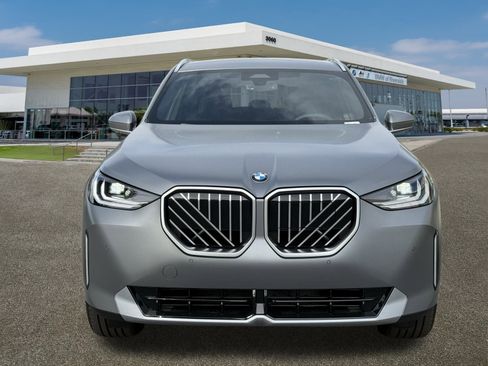 New 2026 BMW X3 xDrive30 image 3