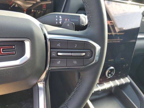 New 2027 GMC Terrain Elevation w/ Black Edition FWD image 27