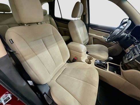 Used 2012 Hyundai Santa Fe GLS AWD/4WD image 30