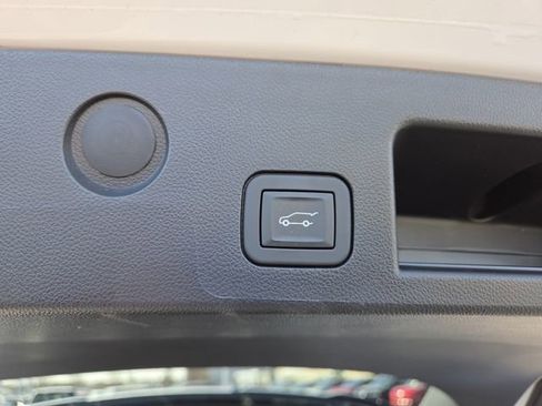 Certified 2026 Chevrolet Equinox LT w/ Convenience Package II image 17