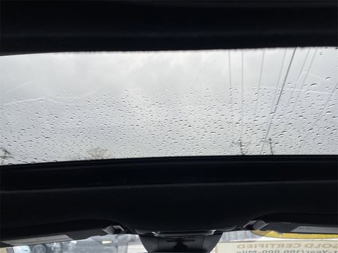 Used 2024 Toyota Corolla Cross XSE w/ Convenience Package image 22