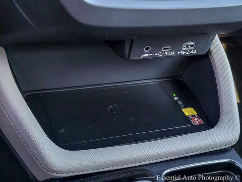 New 2026 Subaru Forester Premium image 19