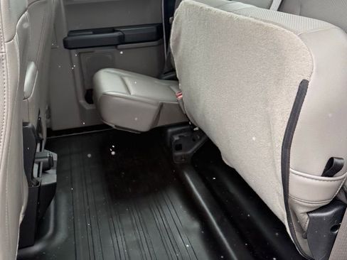 Used 2019 Ford F150 XL image 14