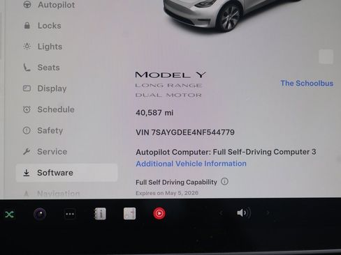 Used 2022 Tesla Model Y Long Range image 63