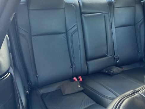 Used 2018 Dodge Challenger R/T Scat Pack RWD image 11