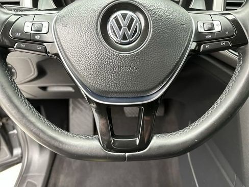 Used 2019 Volkswagen Atlas SE image 15