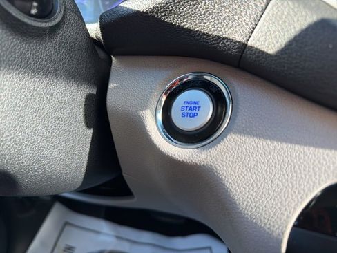 Used 2016 Hyundai Tucson Sport image 25