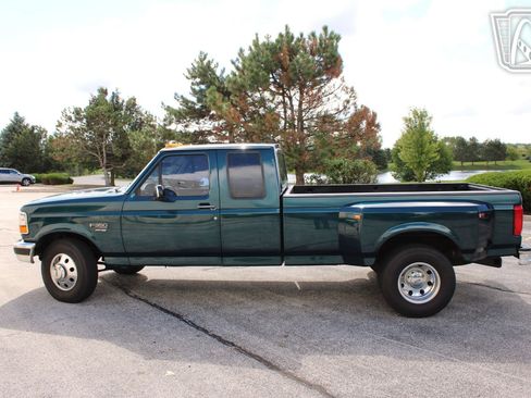 Used 1996 Ford F350 2WD SuperCab DRW image 6