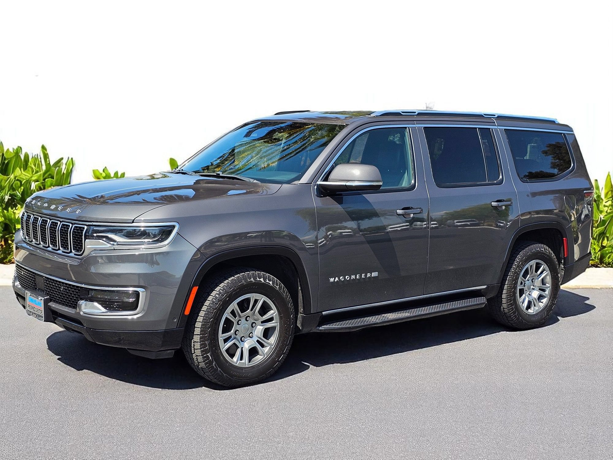 Used 2022 Jeep Wagoneer Series I AWD/4WD image 7