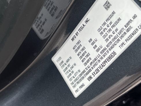 Used 2023 Tesla Model 3 Standard Range image 27