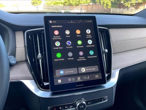 New 2026 Volvo XC90 T8 Plus w/ Protection Package Premier image 21