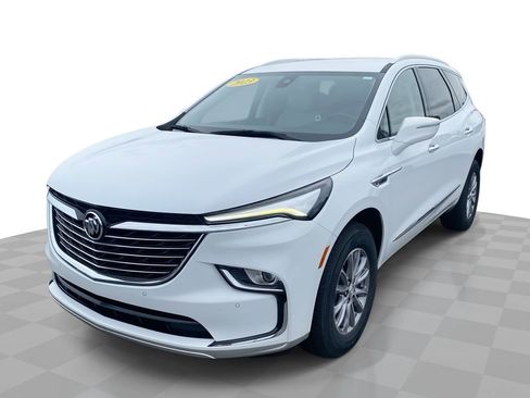 Certified 2023 Buick Enclave Essence image 1