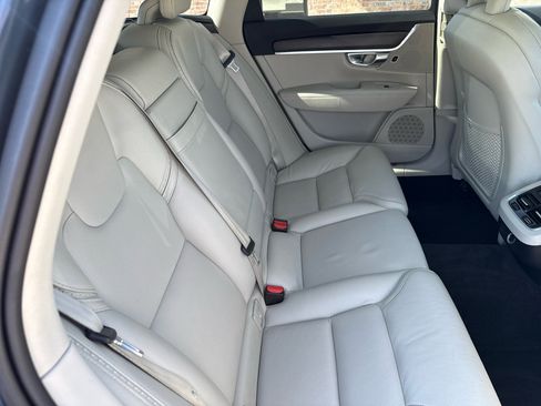 Used 2018 Volvo V90 T5 Cross Country w/ Convenience Package image 52
