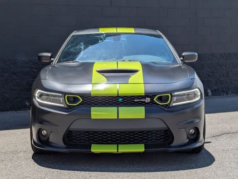 Used 2022 Dodge Charger Scat Pack RWD image 2
