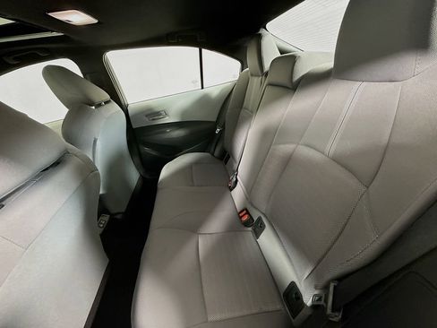 Used 2023 Toyota Corolla SE w/ SE Premium Package image 22