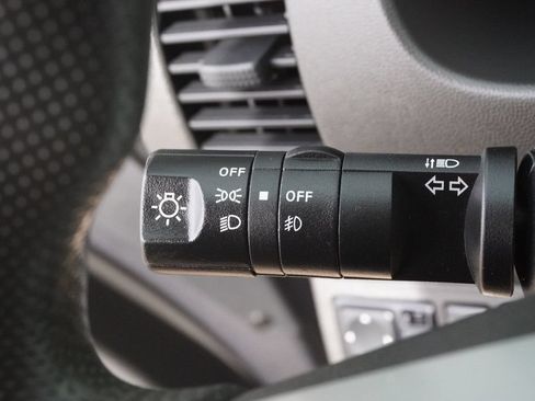 Used 2021 Nissan Frontier SV RWD image 25