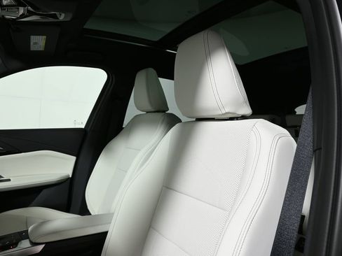 New 2026 BMW X1 xDrive28i w/ Convenience Package image 15