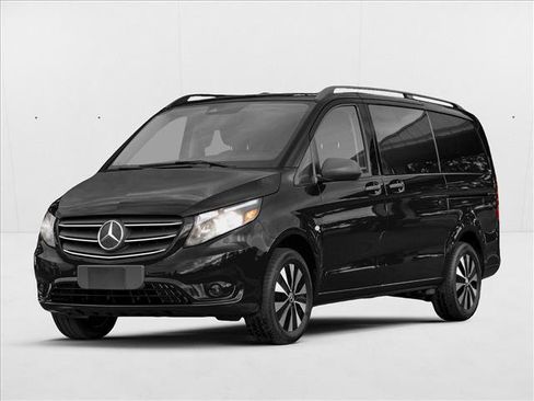 Used 2023 Mercedes-Benz Metris Passenger image 1