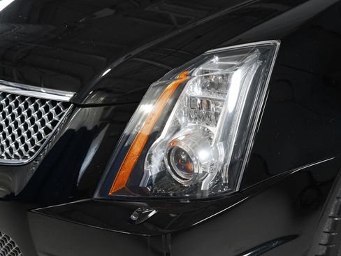 Used 2010 Cadillac CTS V w/ Wood Trim Package RWD image 47