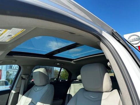 Used 2023 Cadillac XT4 Premium Luxury w/ Driver Assist Package AWD/4WD image 11