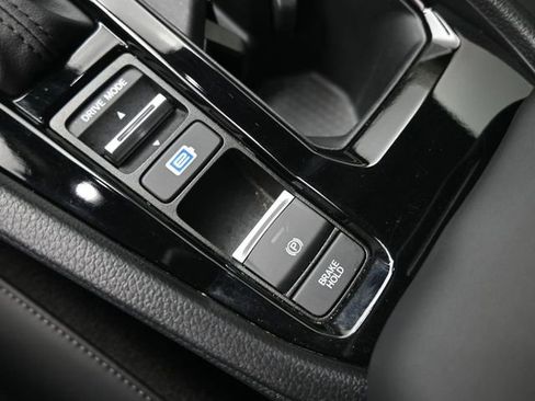 Certified 2024 Honda Accord EX-L image 9