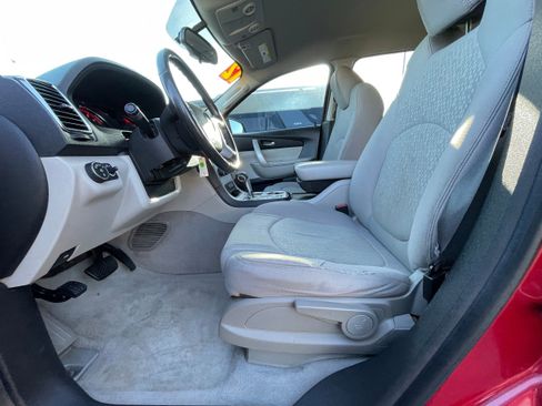 Used 2012 GMC Acadia SL w/ Preferred Package image 12