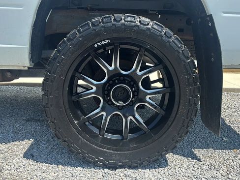 Used 2017 RAM 2500 Tradesman w/ Chrome Appearance Group AWD/4WD image 2
