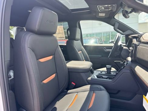 New 2026 GMC Sierra 1500 AT4 w/ AT4 Premium Package AWD/4WD image 21